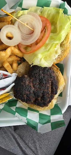 Sidelines Sports Grill Ltd photo 4